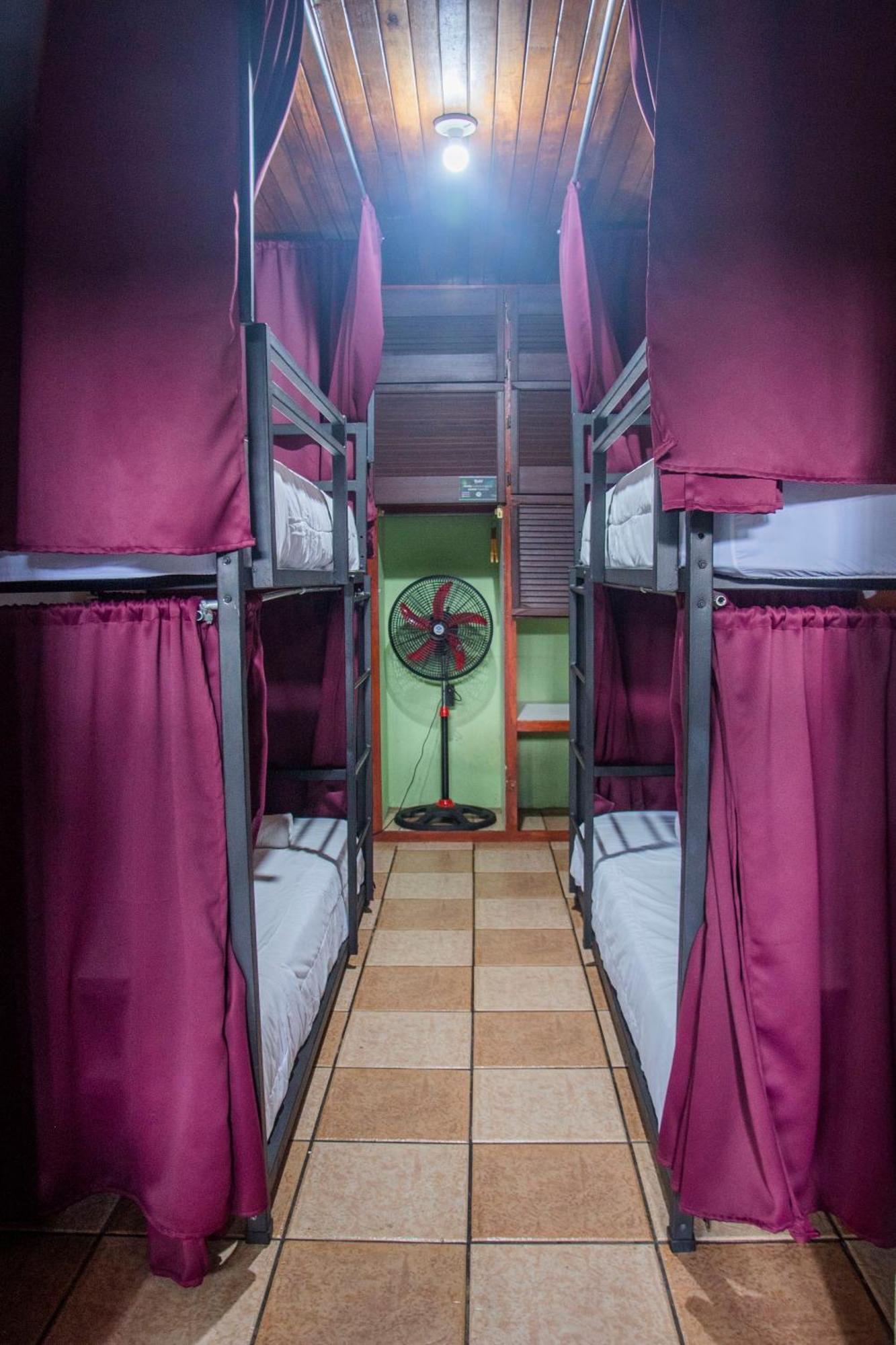 Хостел Gardens House, Airport Juan Santamaria, Alajuela, San Jose Экстерьер фото